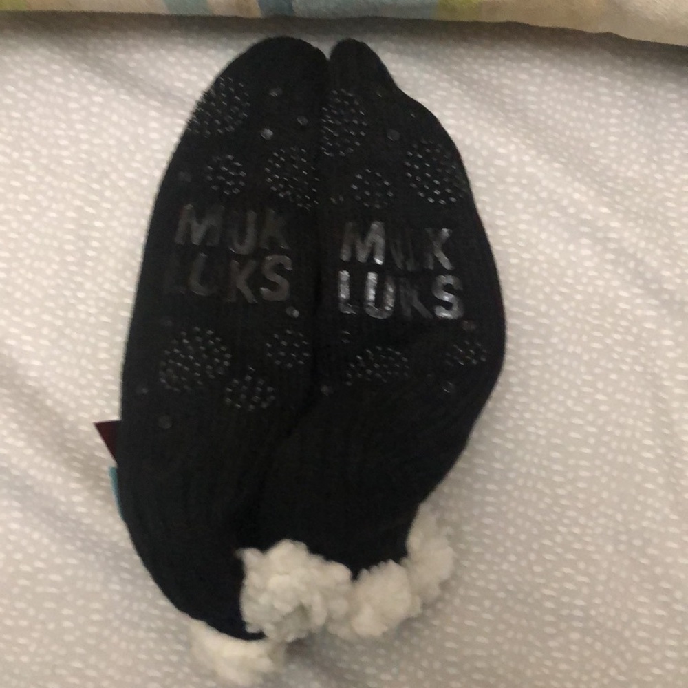 NEW MUK LUKS WOMENS SLIPPER SIZE S/M (6–8) colors black-- navy blue - Picture 6 of 10